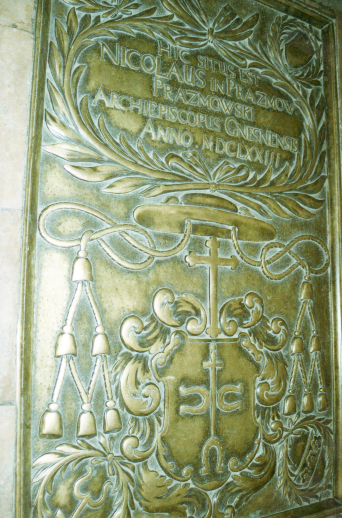 Płyta nagrobna abpa Mikołaja Prażmowskiego