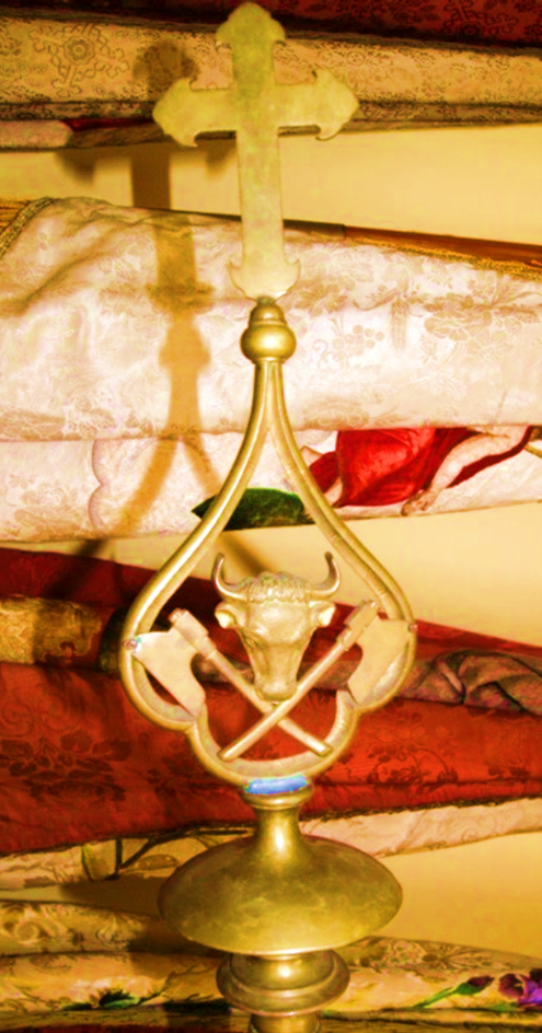 Współczesna fotografa grota sztandaru cechu rzeźników