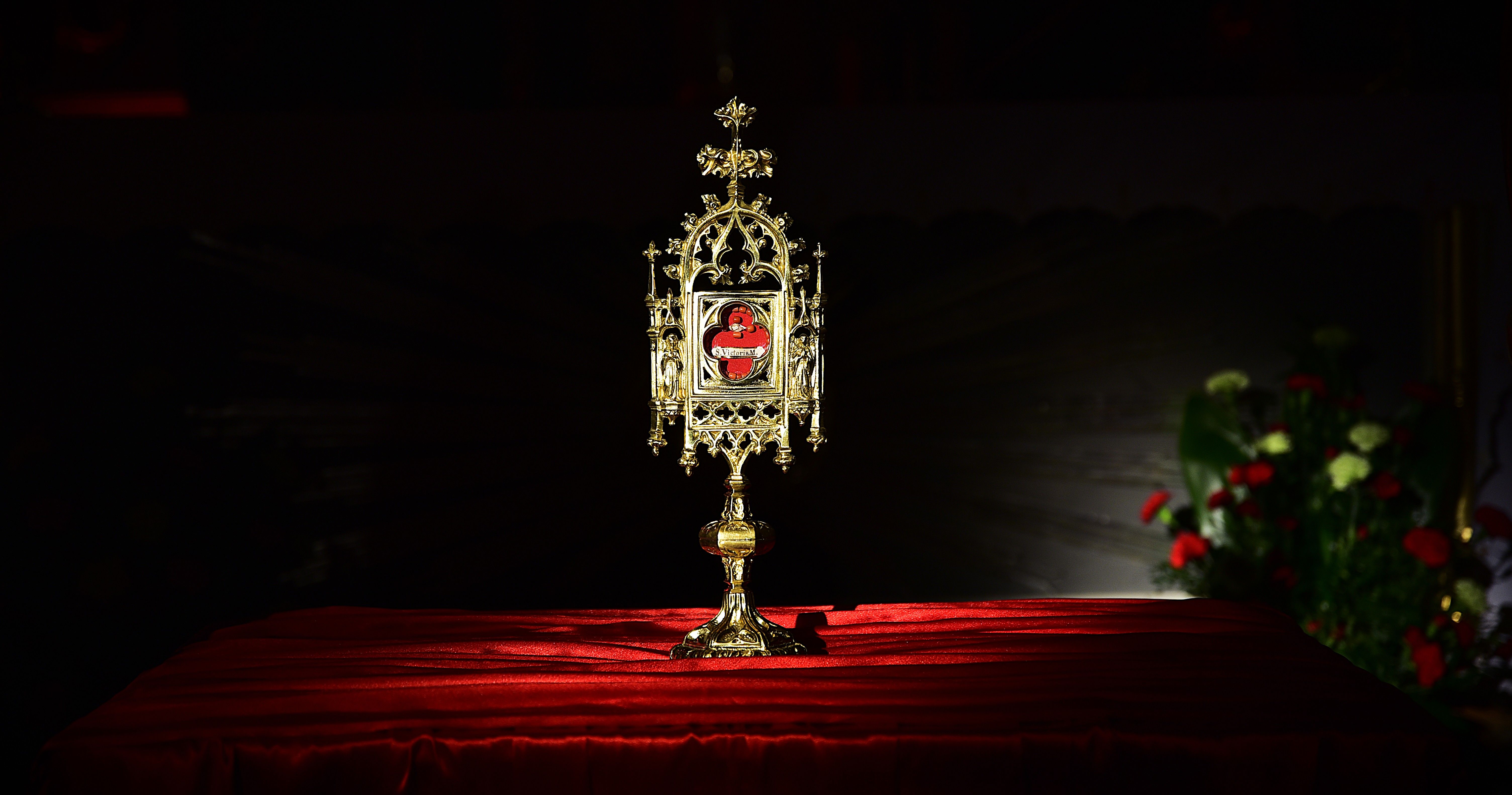 RElikwiarz z relikwiami Świętej Wiktorii w kościele pw. Świętego Ducha w Łowiczu